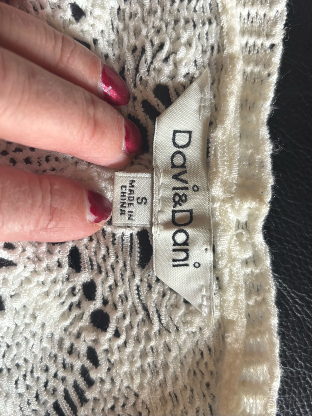 DAVI & DANI Cream Open-Front Knit Cardigan with Lace-Back Detail - Picture 2 of 9